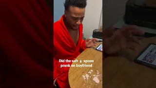 Did the salt 🧂 spoon prank on boyfriend with yogurt 😂 #couples #goals #shortvideo #couplescomedy