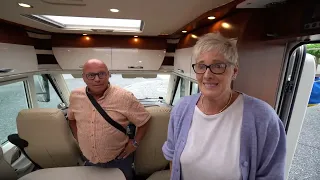 New campers ❤️ Ingrid (63) and Wolfgang (64) buy new camper and experience BLUE WONDER!