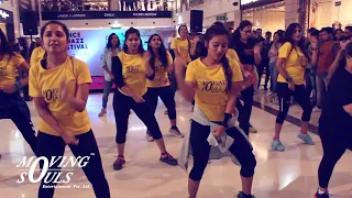 ZUMBA dancing to "FIREHOUSE" w/Daddy Yankee | Moving Souls |