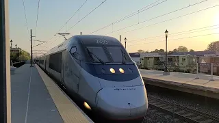 Rare Acela Express stop in Kingston, RI