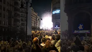 Valencia, Las Fallas Mascletà op Plaza del Ayuntamiento 2024, 15 maart 0:00