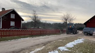 Köp Traktor Ford 7710 på Klaravik