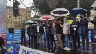 Manifestazione 14 ottobre: Matteo Salvini sul palco difende la Polizia Penitenziaria