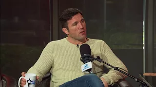 Bellator MMA Fighter Chael Sonnen Trolls Chuck Liddell | The Rich Eisen Show | 1/16/18