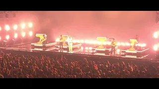 Stromae - Santé, LIVE in San Francisco, 10-26-22, Multitude Tour