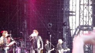 Bon Jovi (Crazy Fan Jumps Jon) In These Arms - Punchestown Ireland 2008