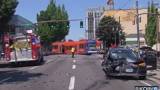 Loose screw caused Portland Streetcar crash