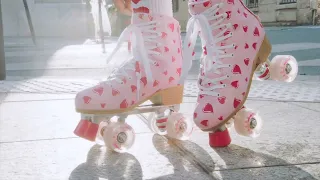 IMPALA 'FALLING HEARTS' ROLLER SKATE