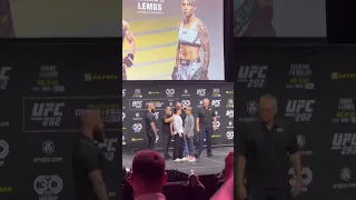 Weili Zhang VS LEMOS staredown | UFC 292