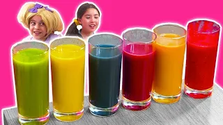 LEARN COLORS WITH FRUIT SMOOTHIES 🍓 Lilliana Is Colorblind! - Princesses In Real Life | Kiddyzuzaa
