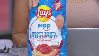 Lay's IHOP Rooty Tooty Fresh' N Fruity potato chips