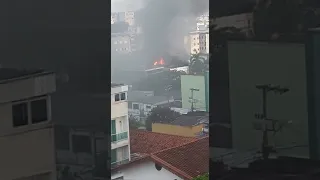 Imagens revelam dimensão de incêndio de fábrica no Ipiranga