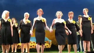 Standing Ovation Calendar Girls Musical by Gary Barlow UK Tour - Curtain Call Fern, Denise Ruth