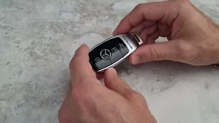 Mercedes w213 - Key Battery Replacement