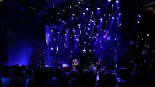 Coldplay 'Viva La Vida' In Concert for Radio 2