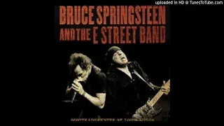 Bruce Springsteen--Then She Kissed Me (Scottrade Center, St. Louis, August 23, 2008)