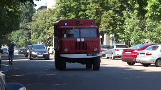 *SOVIET SIREN* GAZ-66 Gas&Smoke Protection Base responding with SGU-60 siren