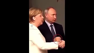 не дали руку Путлеру 1( Путин )