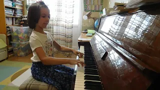 Марианна Лемешкина, 7 лет. П.И.Чайковский "Камаринская"