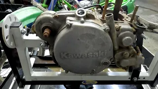 $500 Dirt bike Ep2 1991 Kx250 engine teardown.  Is it salvageable.