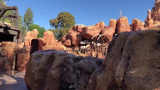 Disneyland - Big Thunder Mountain Railroad - Attraction Queue