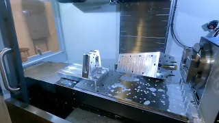 Machining a new bigger tombstone, with a few mishaps!