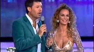 Showmatch 2010 - Sabrina Rojas defiende a su novio