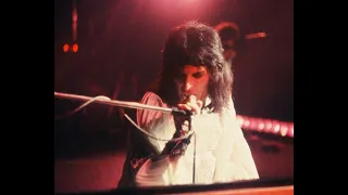 Queen - Live at the Rainbow Theatre 1974 (4K Remastered 35mm Film Scan)