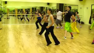 Don Omar - Danza Kuduro ft. Lucenzo - Kuduro Dance Fitness Routine - Crazy Sock TV