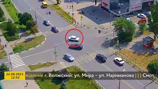 Опасное вождение г. Волжский ул. Мира - ул. Нариманова 22-08-2021 12-52