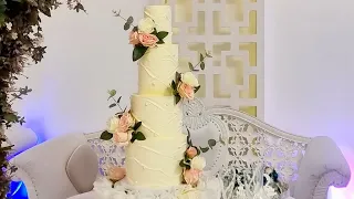 how to cover dummy cakes with butter cream for wedding cake .