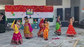 Student performed on Ram Aayege on Republic Day | Prep children