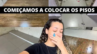 COMEÇAMOS A COLOCAR OS PISOS | Dois pisos em um ambiente - Diário da obra