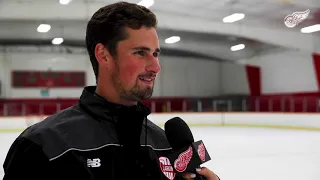 Larkin Hockey School | Detroit Red Wings