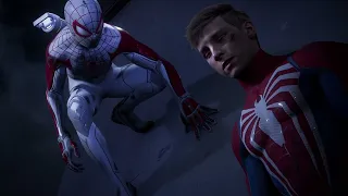 Spiderman 2 Miles vs Peter