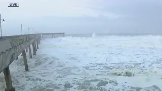 High surf warning in Pacifica