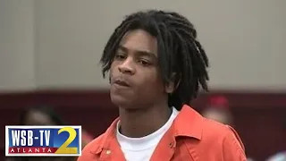 Man charged with murder smirks in court | WSB-TV