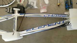 chase element 3.0 custom bike.