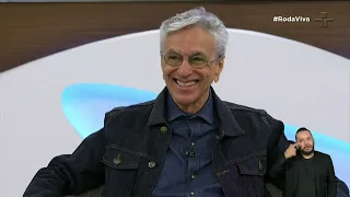 Caetano Veloso relembra história do meme "você é burro, cara"