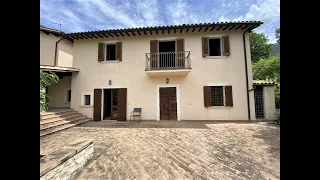 CP985  Preci: fully restored house in a  small village with garden, terraces, garage and great views