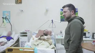 Ukrainian president visited wounded soldiers, handed out medals at Kyiv hospital on Sunday