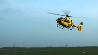 Christoph Europa 1 (D-HHIT, EC-135) Landung LRZ Merzrbück [FULL HD]