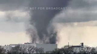 04-26-2024 Lincoln, NE - Close Range Tornado