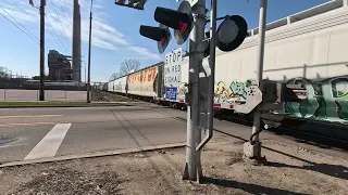 canadian national train on washington ave in lansing michigan