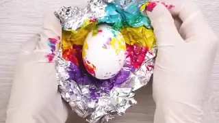 crafty panda Color Your Egg with Foil