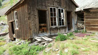 1800's Ghost Town - Henson, Colorado - I found the mines