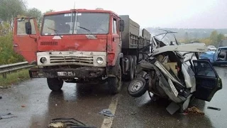 Подборка Аварий Грузовиков!!!Truck Crash Compilation!!! #4