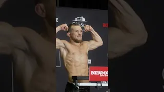 PETR YAN WEIGH IN SCREAM