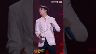 #shorts Dimash《Stranger》高音歌声滚烫，惊呆众人 | 追光吧！Shine! Super Brothers S2 | 优酷综艺 YOUKU SHOW