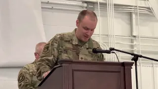 Military chaplain pray at Keith’s retirement